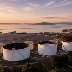 Нафта Brent подорожчала до понад $100