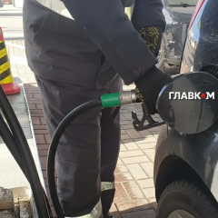 Средняя цена на бензин и дизель