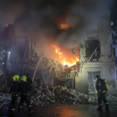Дроны атакуют Одессу: разрушения и пожары