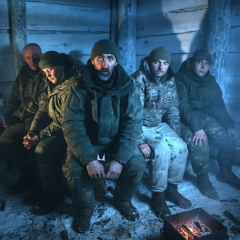 Китайские компании ведут лесозаготовки в Сибири: захваченный русский рассказывает об аренде тайги на 50 лет