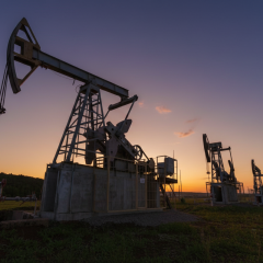Дефицит 20 миллионов баррелей нефти в день