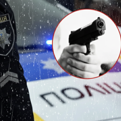Поранений хлопець на фоні поліції