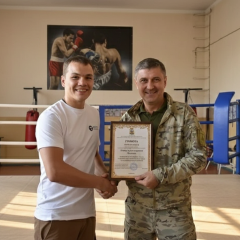 Російський боксер Чудінов під санкціями ЄС