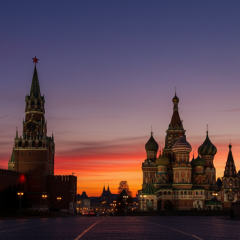 противостояние между технократами и ФСБ