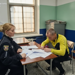 Затримання батька за зґвалтування доньки