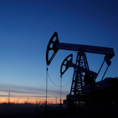 Трамп не продовжив виняток на російську нафту