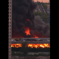 Пожар в Москве из-за атаки дронов