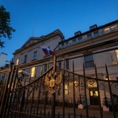 Британія визнає пом'якшення санкцій Росії