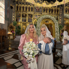 Ірина Білик охрестила сина у митрополита
