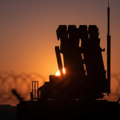 Zelenskyy Imposes One-Week Deadline for Patriot Missile Contract