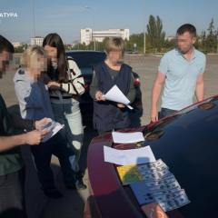 Сестри-близнючки у Дніпропетровщині придумали схему уникнення мобілізації