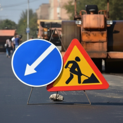 Будівництво мосту в Києві