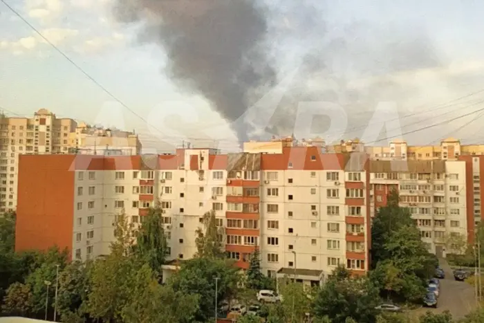 Атака дронов: горит НПЗ в Москве