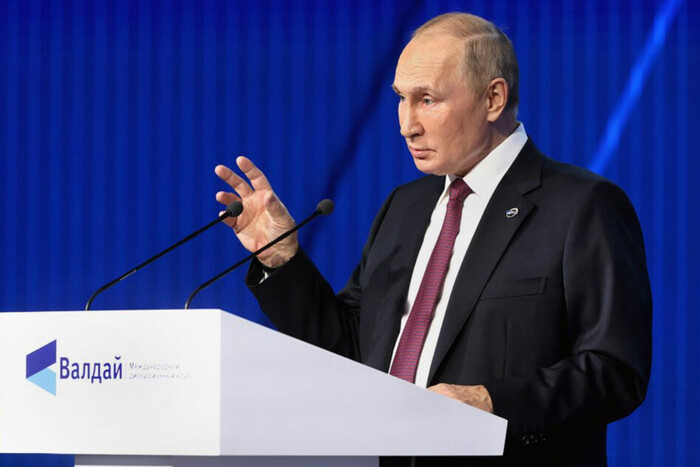 Путин заявил, что Россия должна восстановить производство ракет средней дальности