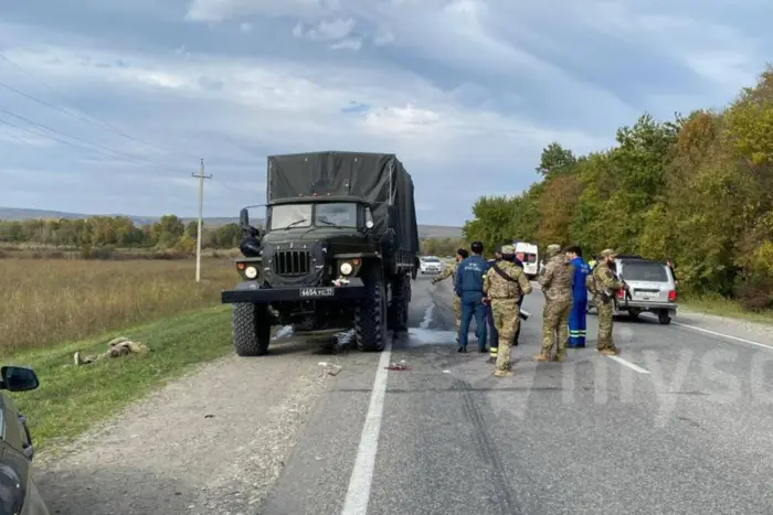 У Чечні невідомі розстріляли автомобіль з росгвардійцями (фото)