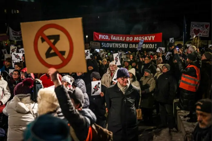 Протесты в Братиславе против Фицо