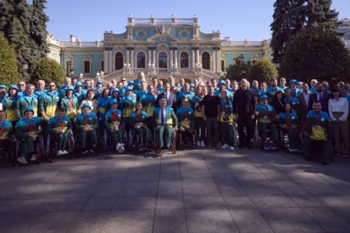 Улюбленець українських паралімпійців Зеленський на зустрічі