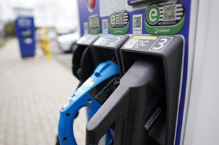 АЗС показали нові ціни на паливо