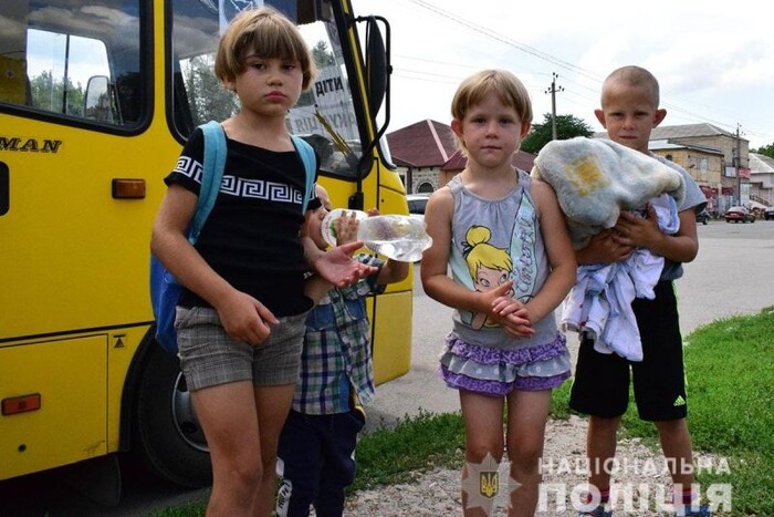 Примусова евакуація дітей на Донеччині