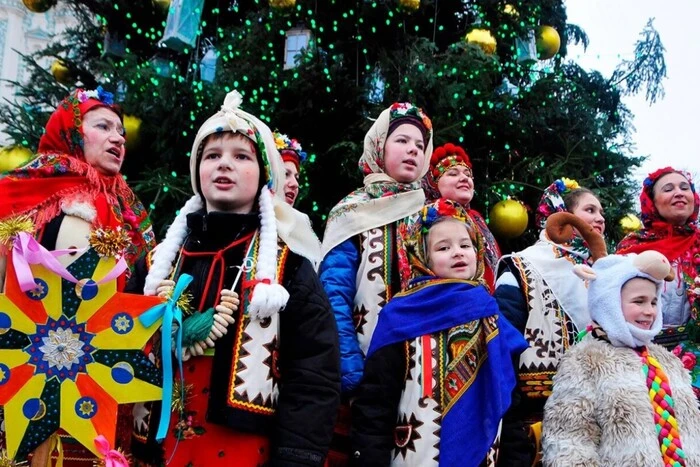 Колядки до Різдва. Традиційні пісні.