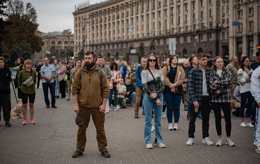 На графіку зображено прогнозовану демографічну ситуацію