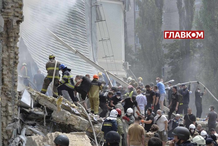 Процес відбудови Охматдиту та угода з Туреччиною