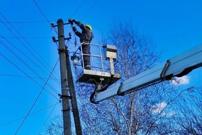 Обстріли головним джерелом відключення електроенергії