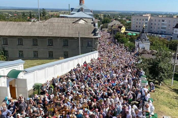 Паломники тисячі прибули до лаври