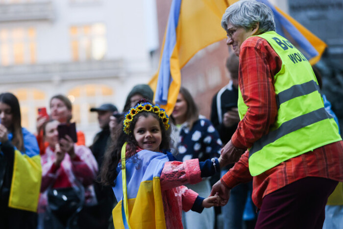 ЕС одобрил продление защиты украинских беженцев