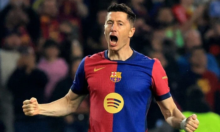 Lewandowski sets double record