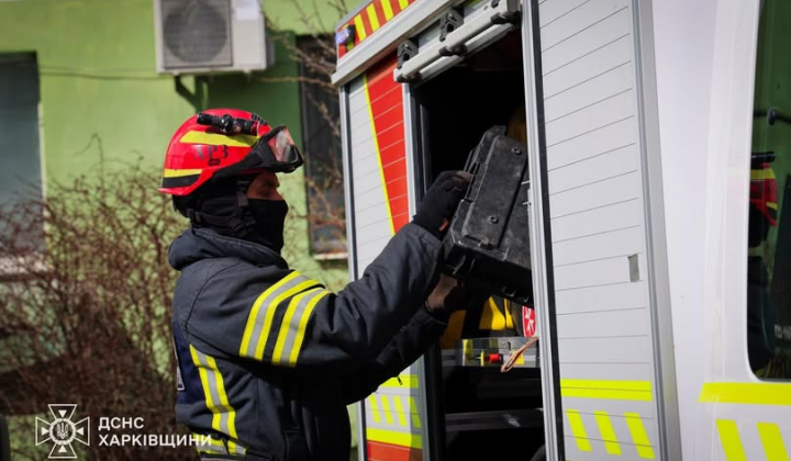 Injured people and building destruction in Kharkiv