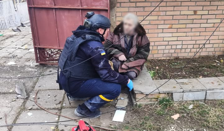 Руйнування будинків від авіабомб в Дружківці