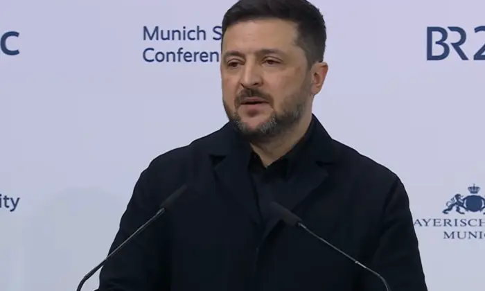 Зеленский в Мюнхене: Украина не успевает пополнять ракеты для ПВО из-за интенсивности атак