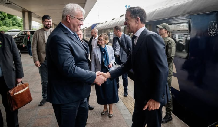Представники НАТО прибули до Києва