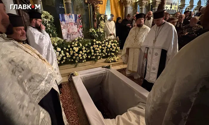 Доступ до могили Патріарха Філарета відкрито у Володимирському соборі