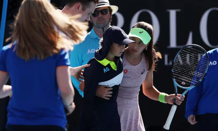 Турецька тенісистка рятує глядача на Australian Open
