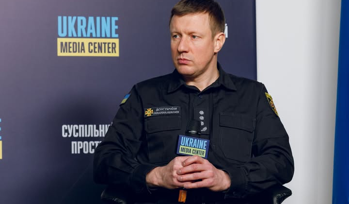 Затопленные улицы и активные спасательные работы