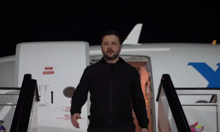 Zelensky signing agreements in Spain
