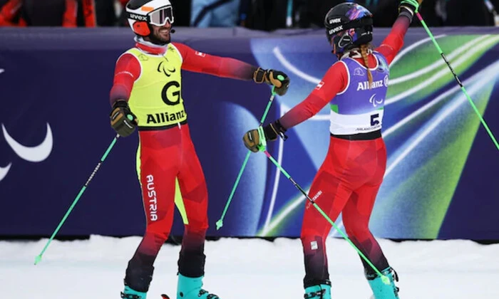 Ukraine wins silver in mixed relay
