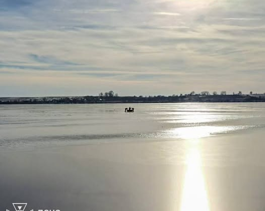 Fisherman fell through the ice