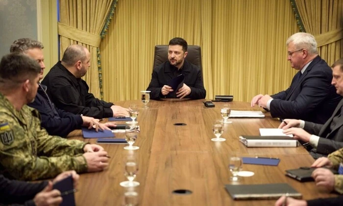 Зеленский, Трамп, удар по Херсону