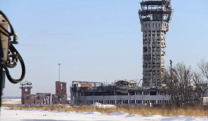 Кіборги обороняють Донецький аеропорт 242 дні