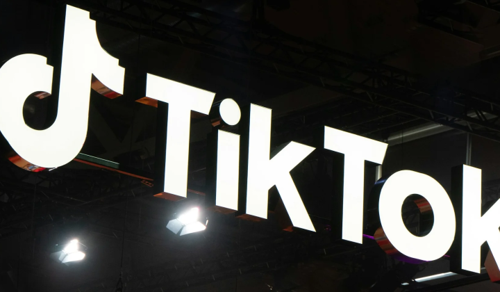 Изображение показывает новое приложение ТикТок для ЧМ-2026