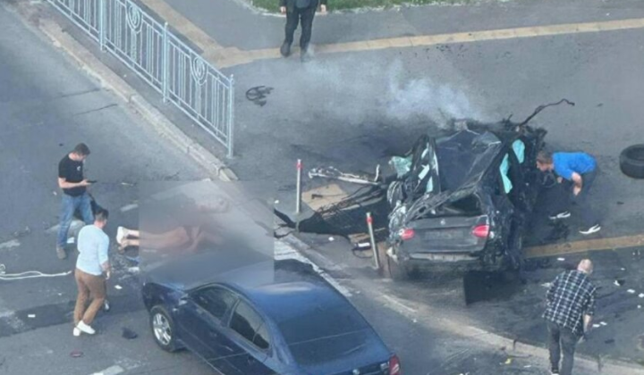 Аварія у Києві: Mercedes в підземному переході