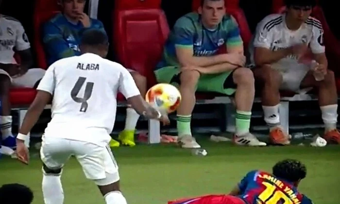 Andriy Lunin on the Bench