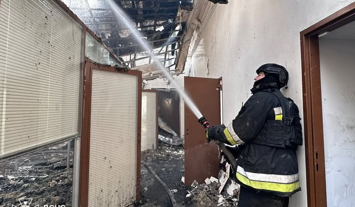Fire caused by enemy drone in Kherson