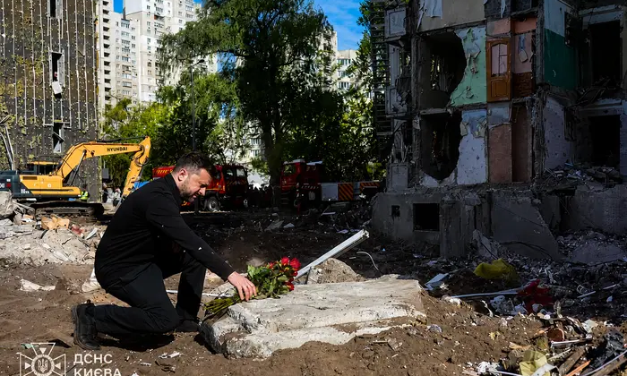 Зеленський вшанував загиблих у Києві