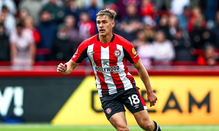 Yarmolenko in Brentford's kit