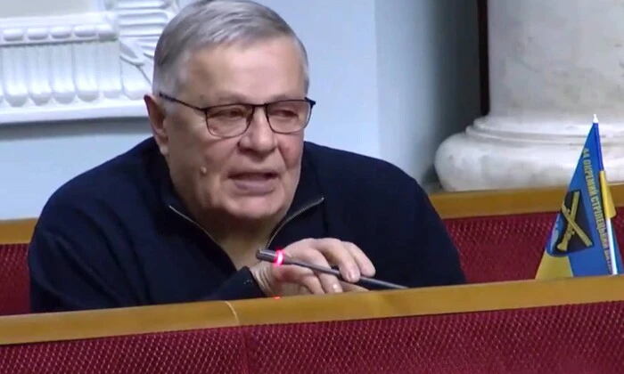 Нардеп Німченко судиться за збільшення пенсії