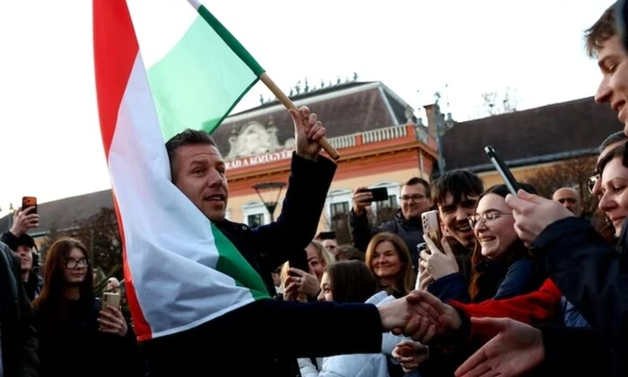 Hungarian opposition surpasses Fidesz before elections